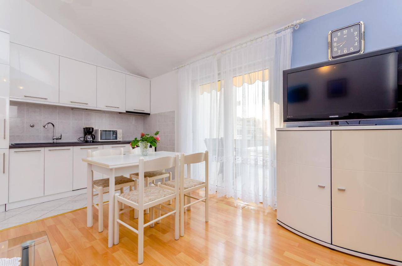 Apartments Maslina Trogir Exterior photo